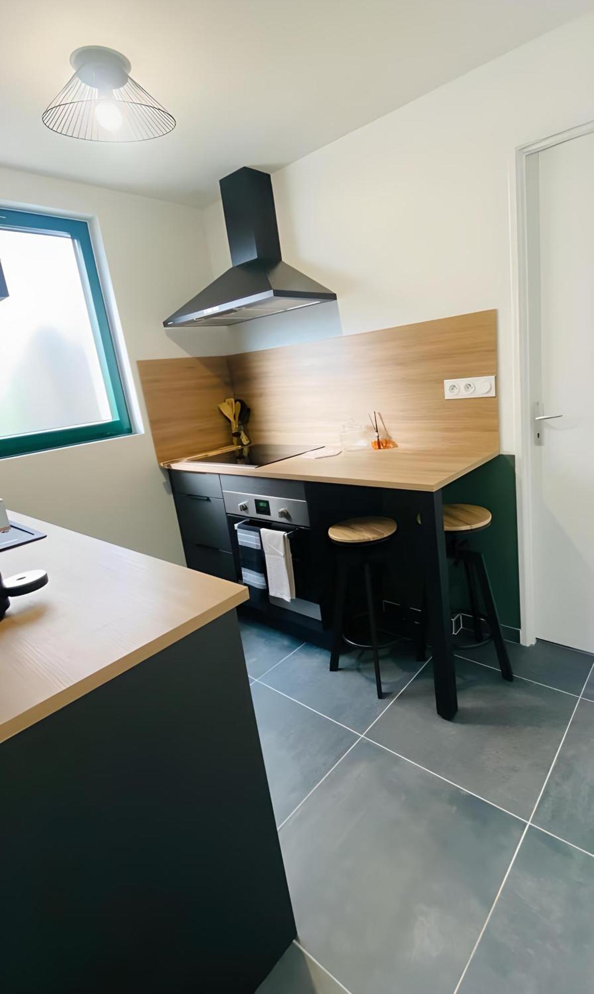 L Ainstant A 2 Pas De La Riviere, Proche Cnpe Et A42 Apartment
