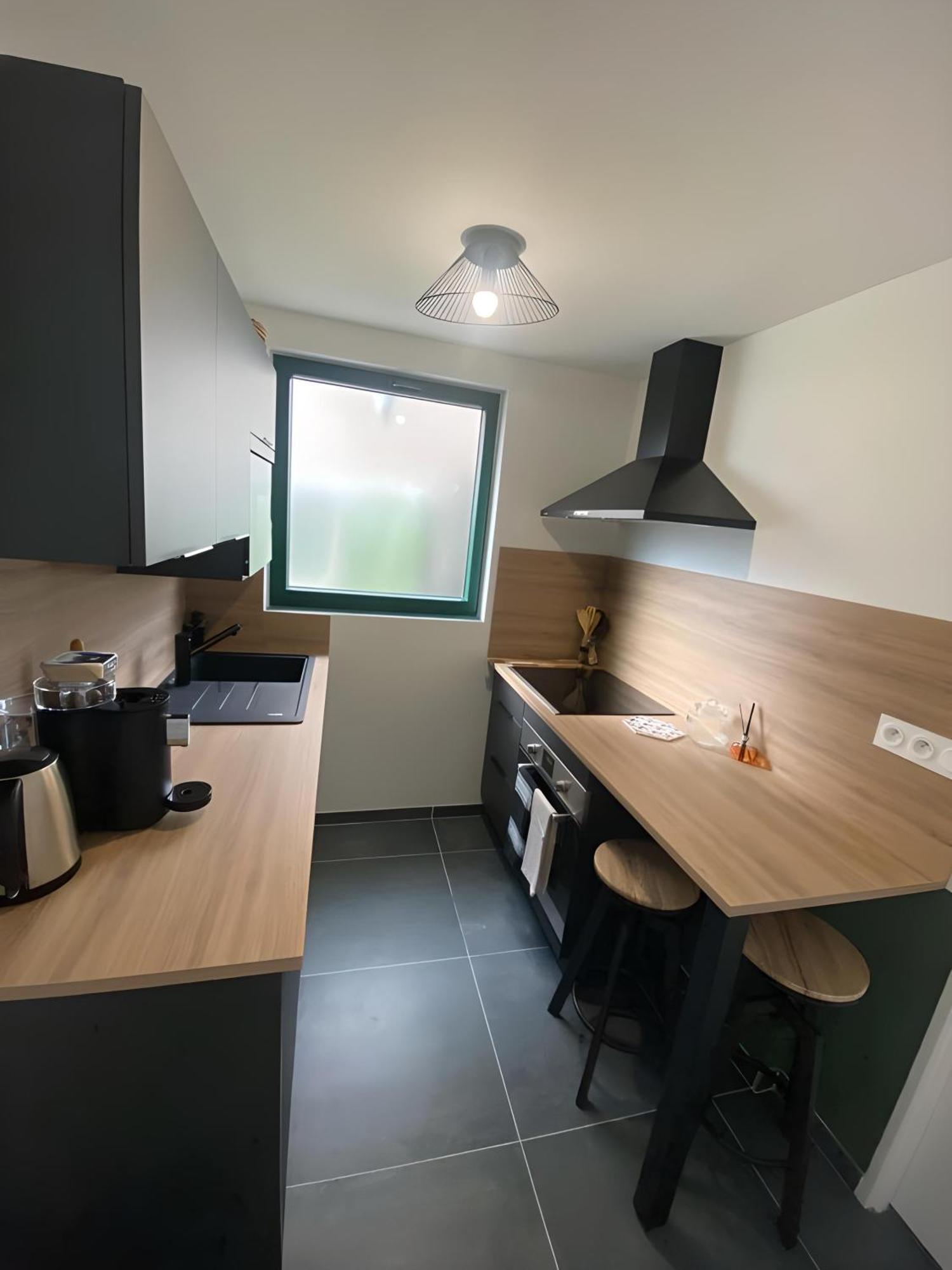 Apartment L Ainstant A 2 Pas De La Riviere, Proche Cnpe Et A42